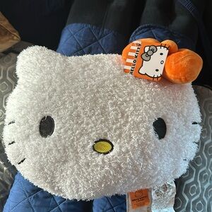 Hello kitty head pillow
